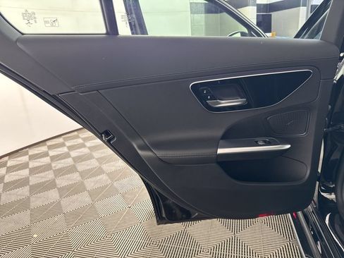 Certified 2023 Mercedes-Benz C 300 4MATIC Sedan image 18