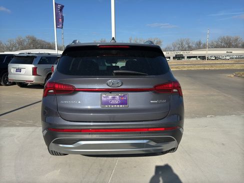 Used 2022 Hyundai Santa Fe Limited image 9