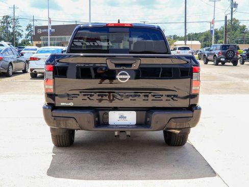 Certified 2026 Nissan Frontier SV w/ SV Convenience Package RWD image 21