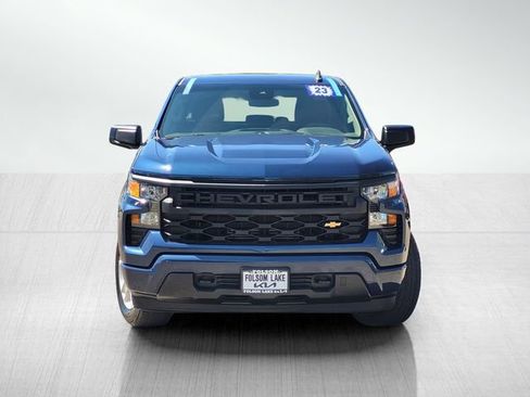 Used 2023 Chevrolet Silverado 1500 Custom RWD image 2