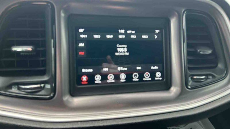 Used 2022 Dodge Challenger GT RWD image 18