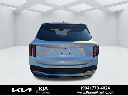 New 2026 Kia Sorento S w/ S Panoramic Sunroof Package FWD image 4