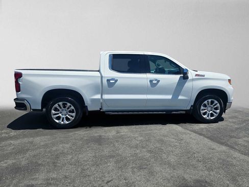 Used 2024 Chevrolet Silverado 1500 LTZ w/ Z71 Off-Road Package AWD/4WD image 2