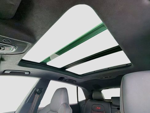 Certified 2025 Audi RS Q8 performance image 24