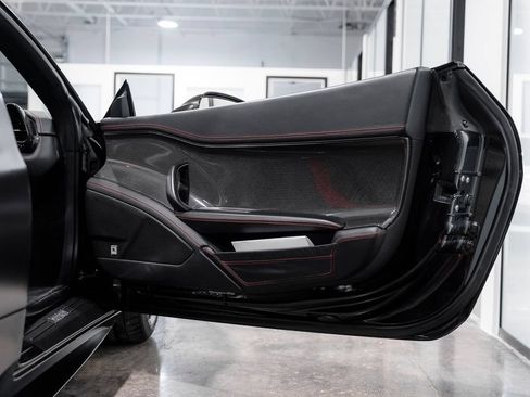 Used 2012 Ferrari 458 Spider RWD image 68