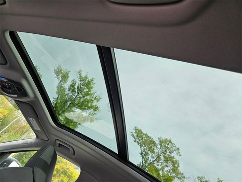 New 2025 Audi Q5 Premium Plus image 18