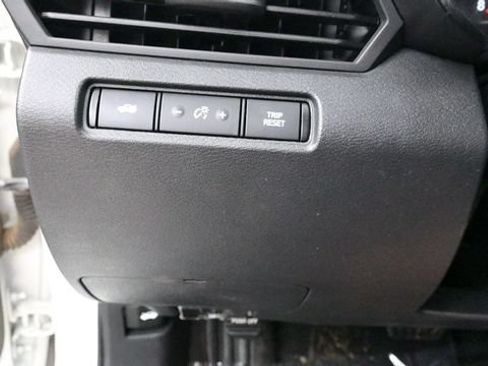 Used 2021 Nissan Altima 2.5 S FWD image 13