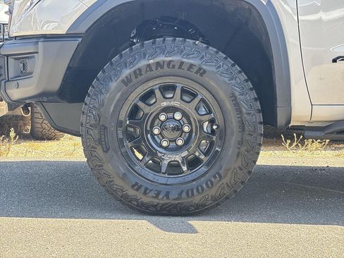 New 2026 GMC Sierra 1500 AT4X w/ AT4X AEV Edition AWD/4WD image 30