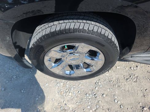Used 2015 Chevrolet Suburban LS w/ Max Trailering Package AWD/4WD image 9