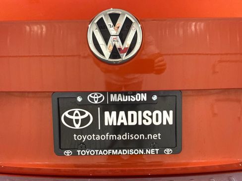 Used 2019 Volkswagen Tiguan SE w/ Panoramic Sunroof Package FWD image 43