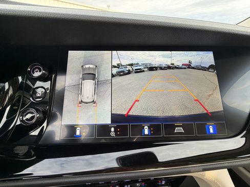 Used 2023 Buick Envision Avenir image 15