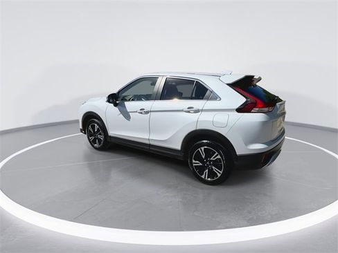 Used 2023 Mitsubishi Eclipse Cross SE image 6