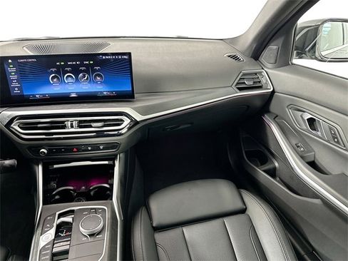 Used 2024 BMW 330i xDrive Sedan image 27