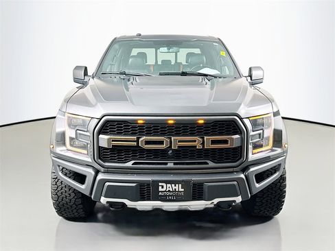 Used 2018 Ford F150 Raptor w/ Equipment Group 802A Luxury image 2