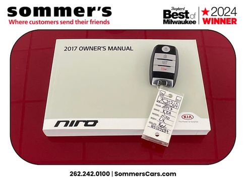 Used 2017 Kia Niro LX image 23