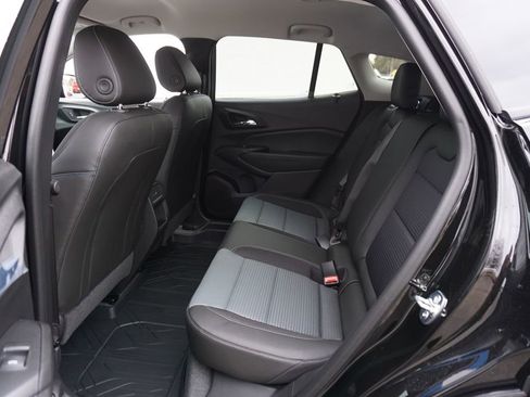 New 2026 Chevrolet Trax LT image 11