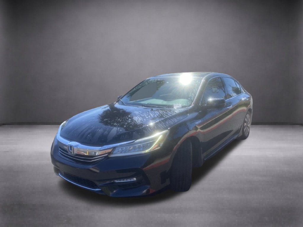 Used 2017 Honda Accord Touring image 6