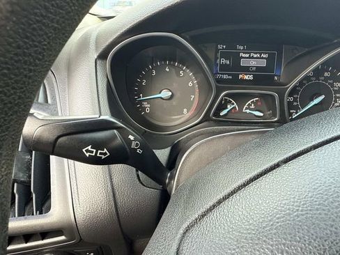 Used 2018 Ford Focus SEL image 31