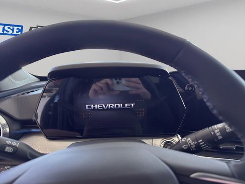 New 2026 Chevrolet Trax LT w/ Driver Confidence Package image 12