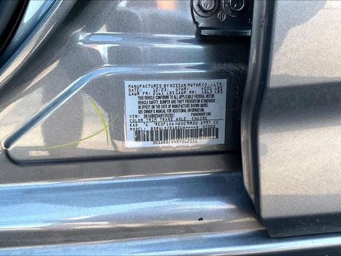 Used 2024 Nissan Sentra SV FWD image 6