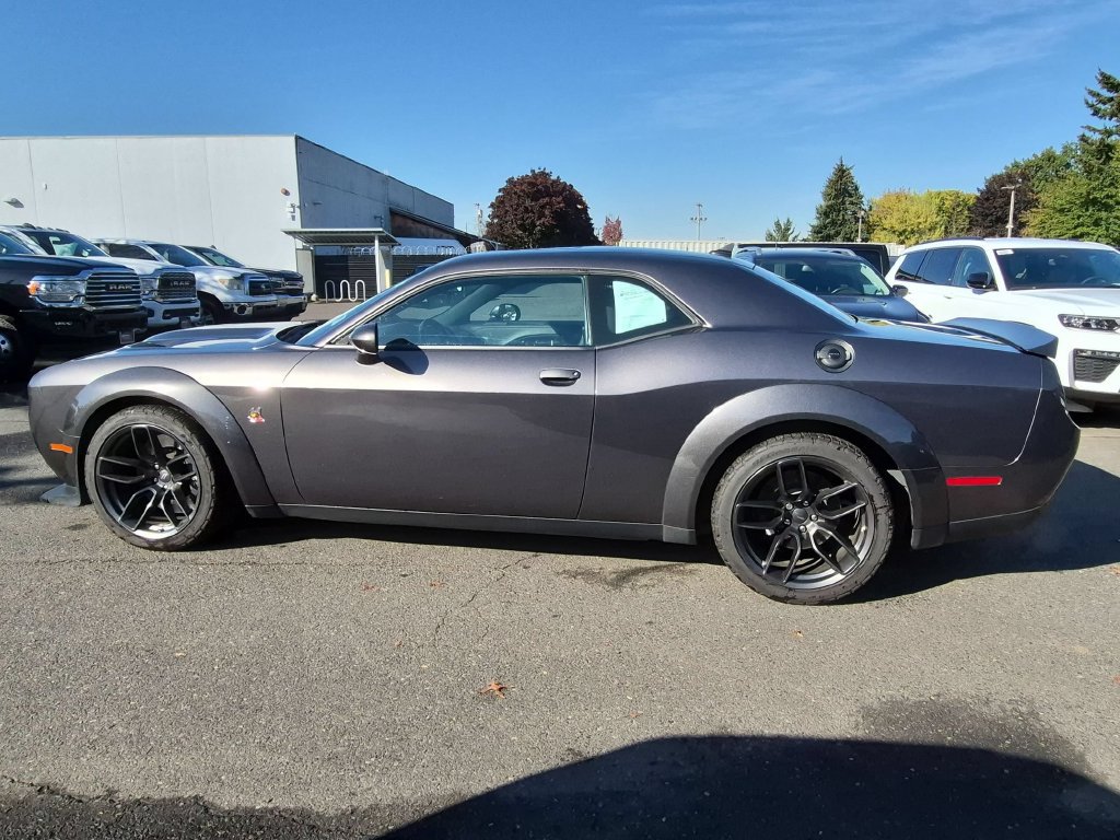 Certified 2022 Dodge Challenger R/T Scat Pack RWD image 4