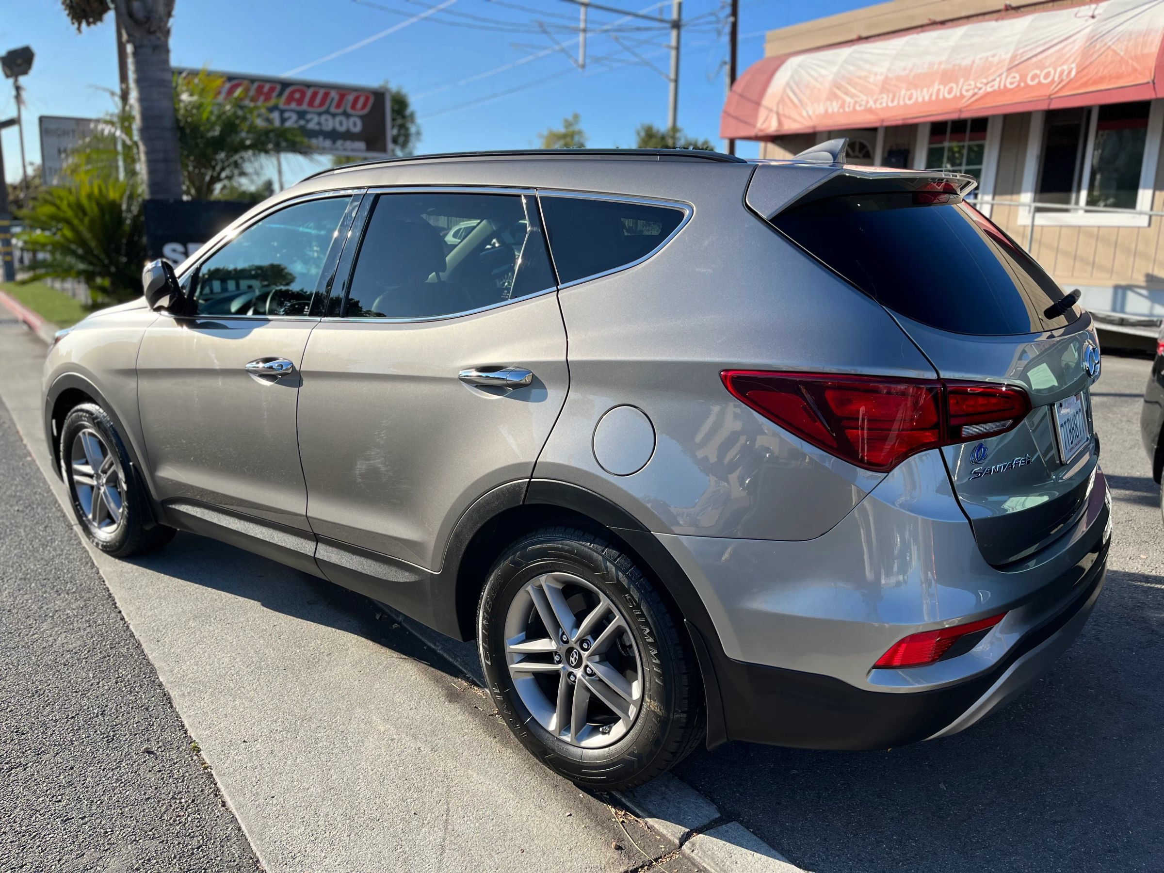 Used 2017 Hyundai Santa Fe Sport FWD image 7