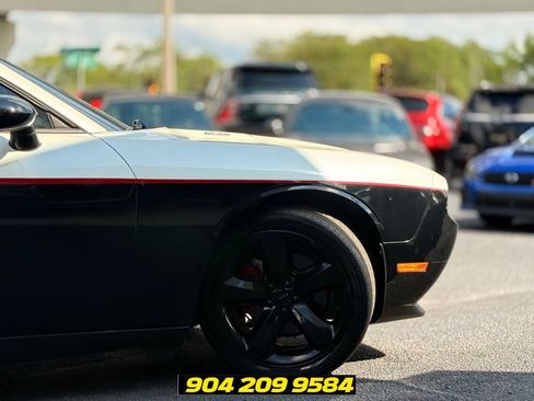 Used 2013 Dodge Challenger R/T Plus RWD image 9