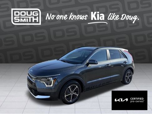 Certified 2023 Kia Niro EX image 1