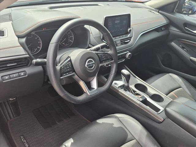 Used 2021 Nissan Altima 2.5 SR FWD image 9