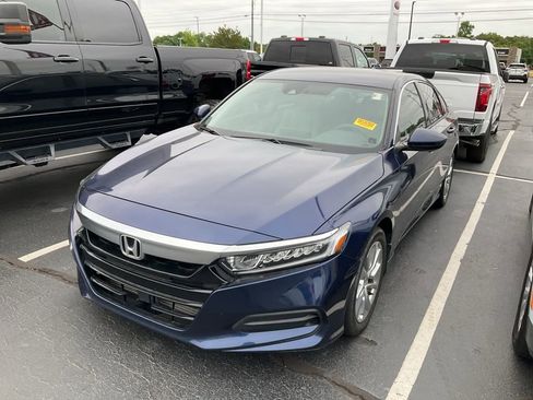 Used 2020 Honda Accord LX image 10