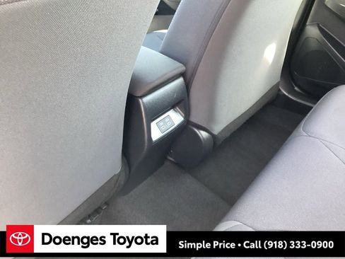 Used 2024 Toyota Corolla LE image 13