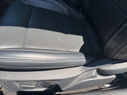 Used 2024 Ford Mustang GT Premium image 19