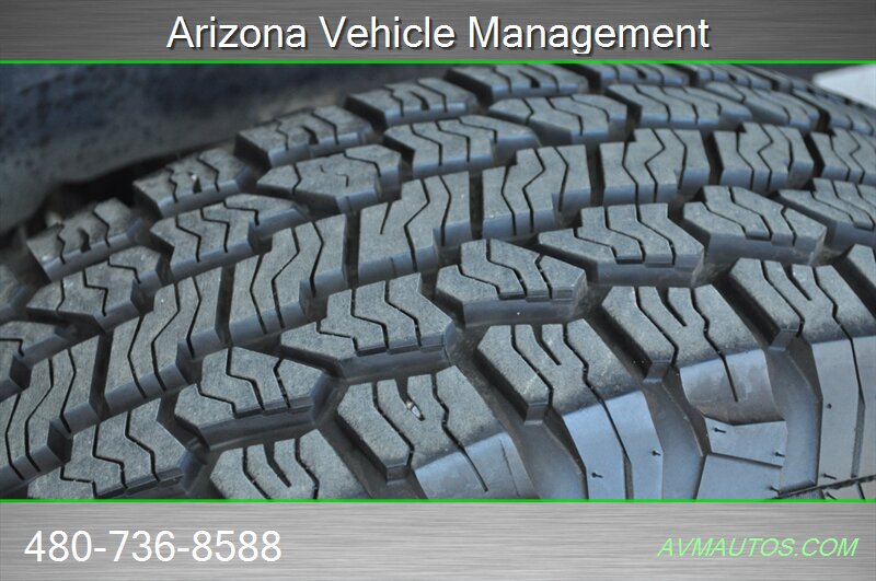 Used 2008 HUMMER H3 Alpha AWD/4WD image 43