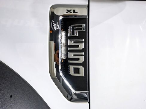 Used 2019 Ford F550 4x4 SuperCab Super Duty image 41