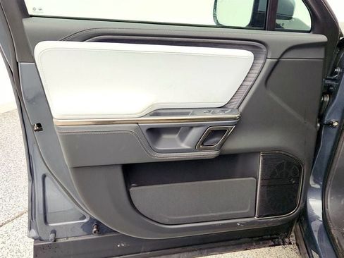 Used 2023 Rivian R1S Adventure image 11