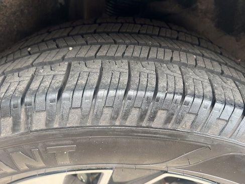 Used 2023 Kia Sportage EX image 40