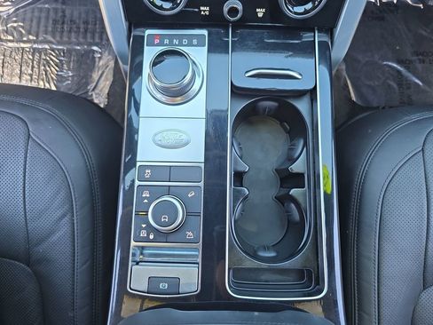 Used 2019 Land Rover Range Rover Supercharged AWD/4WD image 28