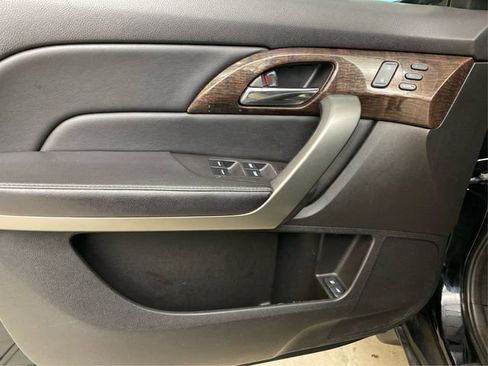Used 2010 Acura MDX w/ Advance & Entertainment image 24