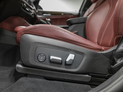 Used 2023 BMW X4 xDrive30i w/ Premium Package image 14