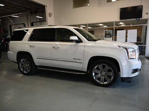 Used 2016 GMC Yukon Denali w/ Open Road Package AWD/4WD image 4