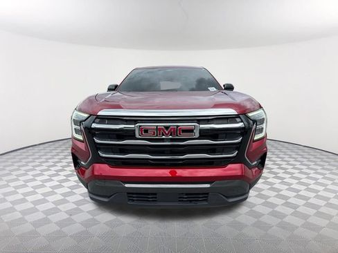 Used 2025 GMC Terrain Elevation AWD/4WD image 2