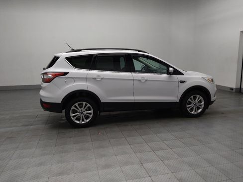 Used 2018 Ford Escape SEL image 10