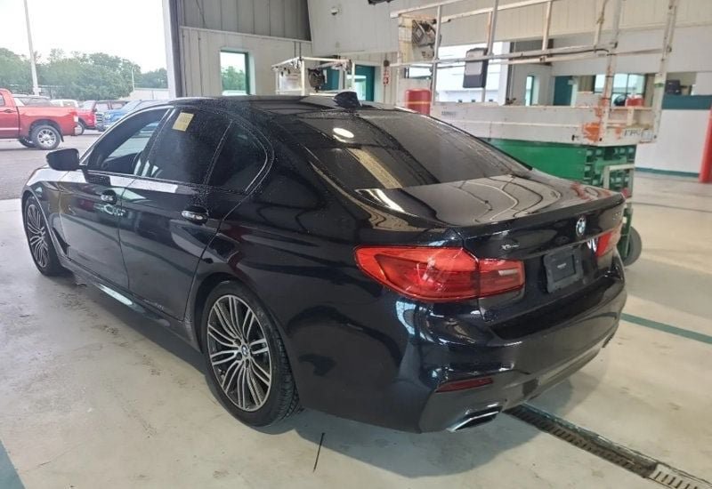 Used 2018 BMW 540i xDrive AWD/4WD image 2