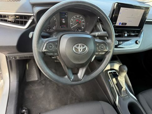 Used 2024 Toyota Corolla LE FWD image 16