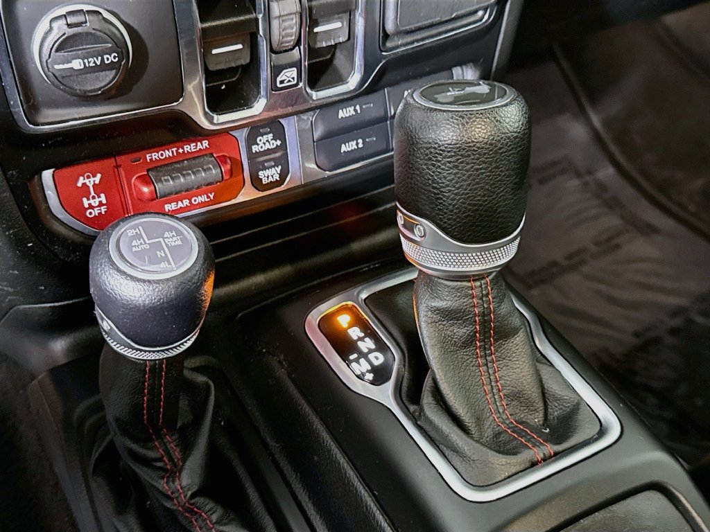 Used 2021 Jeep Wrangler Unlimited Rubicon AWD/4WD image 11