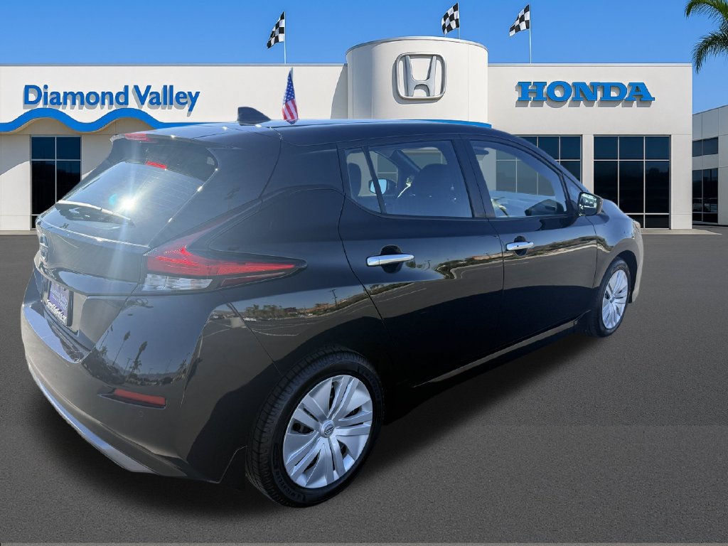 Used 2024 Nissan Leaf S FWD image 7