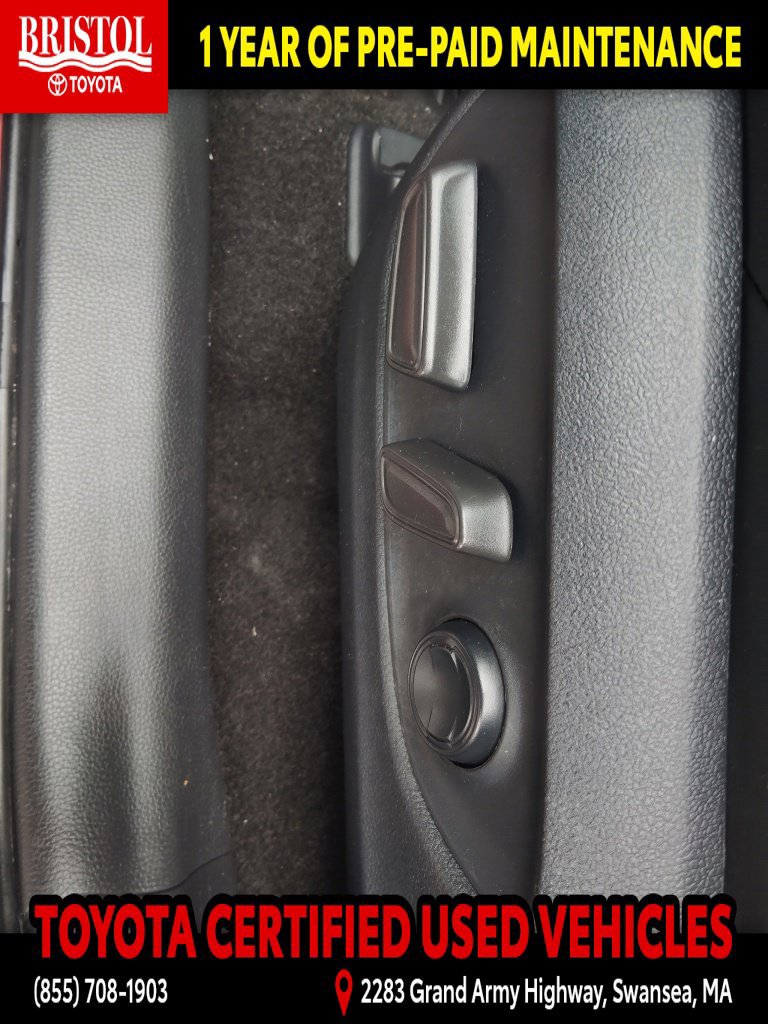 Used 2024 Toyota RAV4 Adventure AWD/4WD image 18