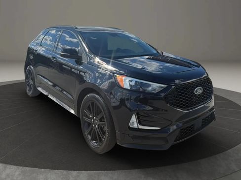 Used 2020 Ford Edge ST-Line w/ Cold Weather Package AWD/4WD image 1