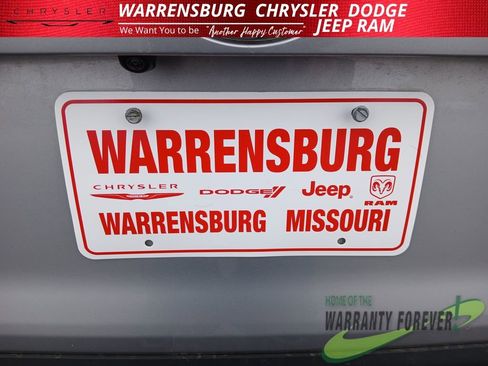 Used 2025 Toyota RAV4 XLE image 33