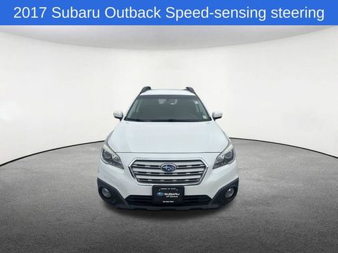 Used 2017 Subaru Outback 2.5i Premium image 16